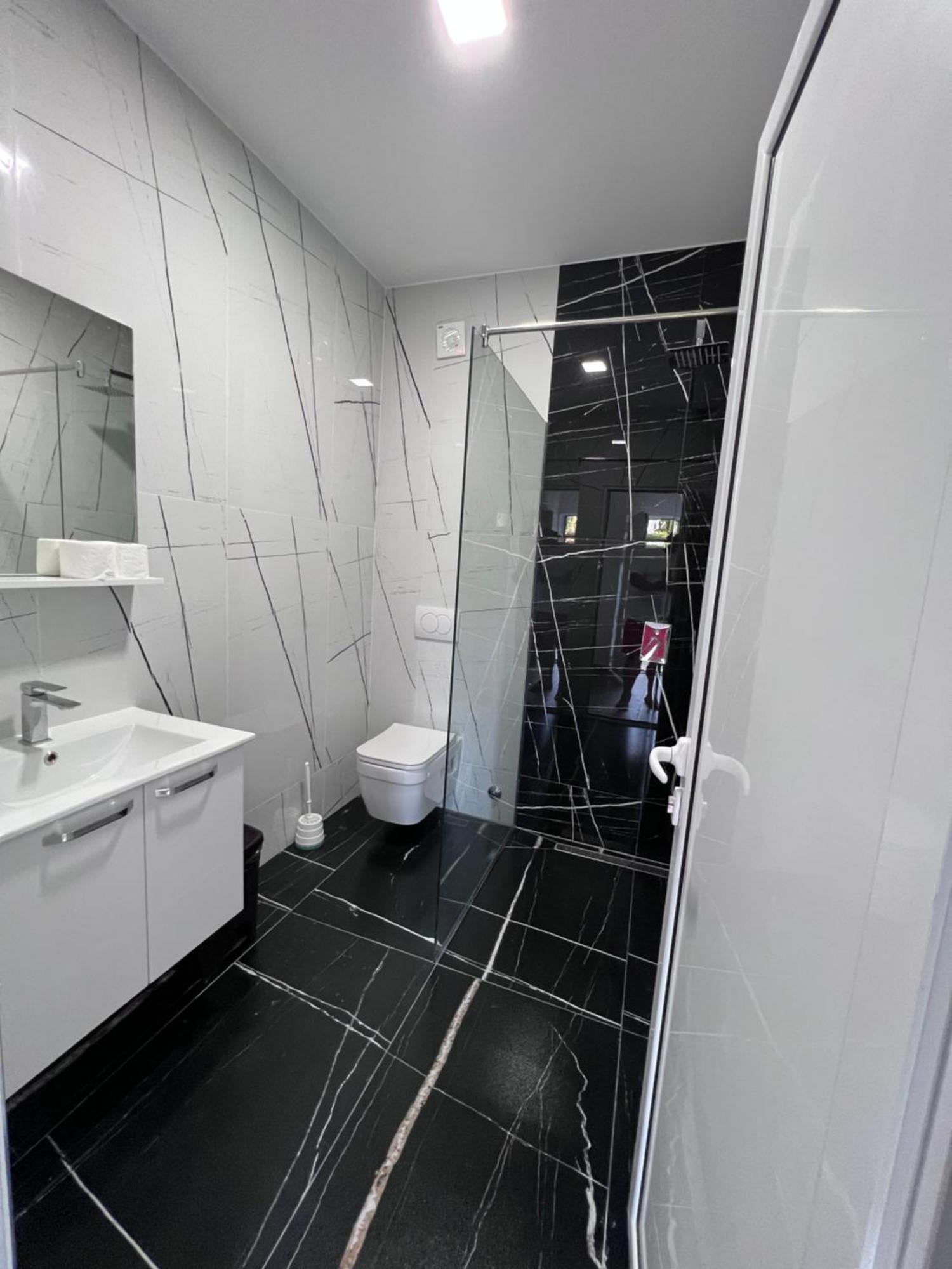 Residence Leora Улцинь Экстерьер фото