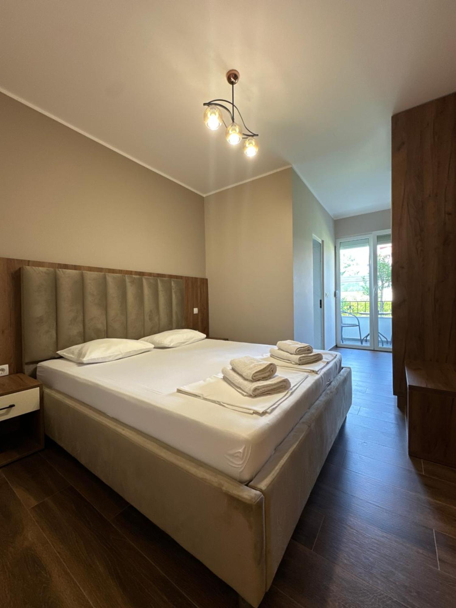 Residence Leora Улцинь Экстерьер фото