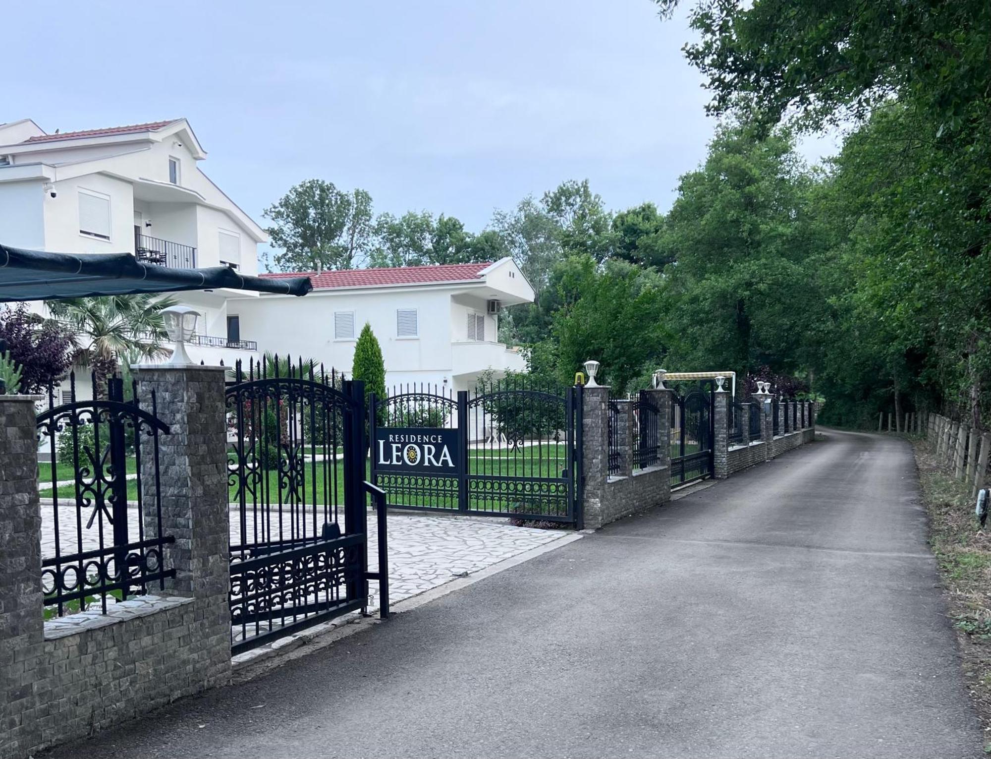 Residence Leora Улцинь Экстерьер фото